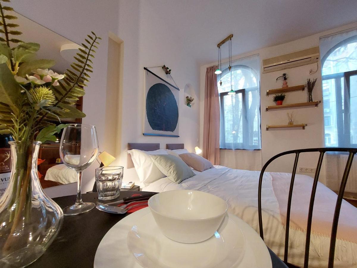 Sweet Dreams Suites Cosy Studio Piata Romana Bucureşti Exterior foto