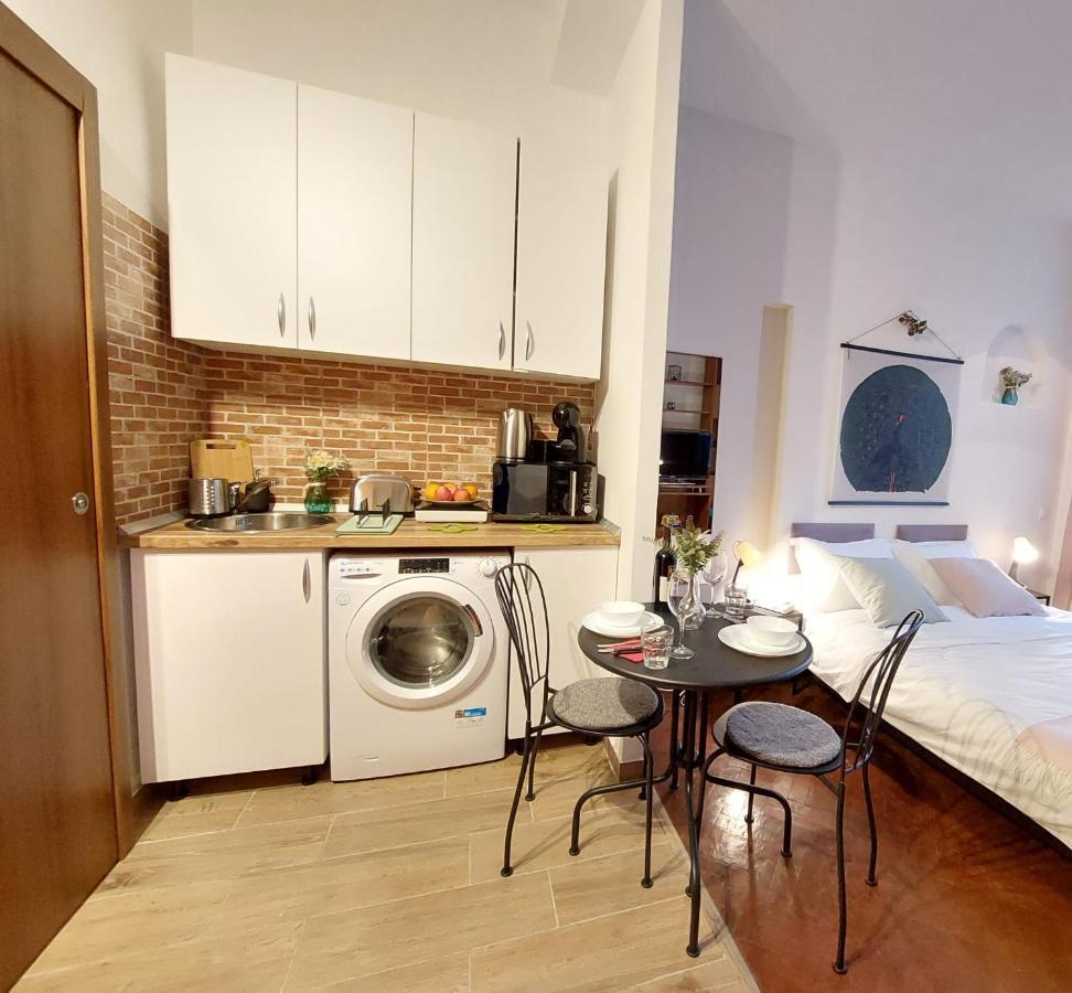 Sweet Dreams Suites Cosy Studio Piata Romana Bucureşti Exterior foto