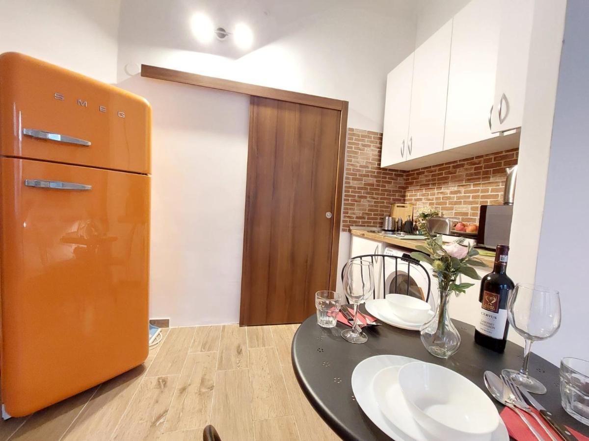 Sweet Dreams Suites Cosy Studio Piata Romana Bucureşti Exterior foto
